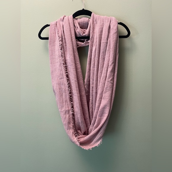 Fall Scarf Bundle | Neutral Colors - Picture 5 of 9